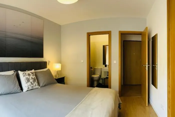 Ondas Do Mar -coastal Comfort-