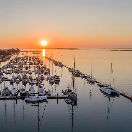 Ondas Do Mar -coastal Comfort- Olhão