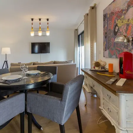 Ondas Do Mar -coastal Comfort-